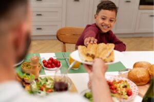 Cardápio semanal infantil: refeições saudáveis para crianças de 2 a 10 anos